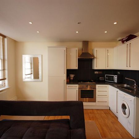1 bedroom flat to rent - Photo 3