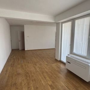 Appartement te huur in Zottegem voor € 850 met 2 slaapkamers - Photo 2