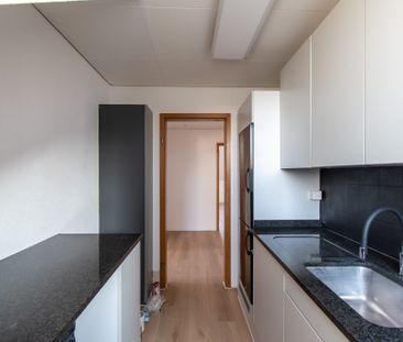 Sonnige 3.5 Zimmer-Wohnung mit Seesicht - Photo 1