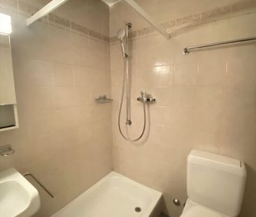 Family and green environment - Photo 5