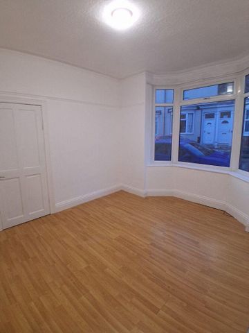 2 bedroom house to rent - Photo 2