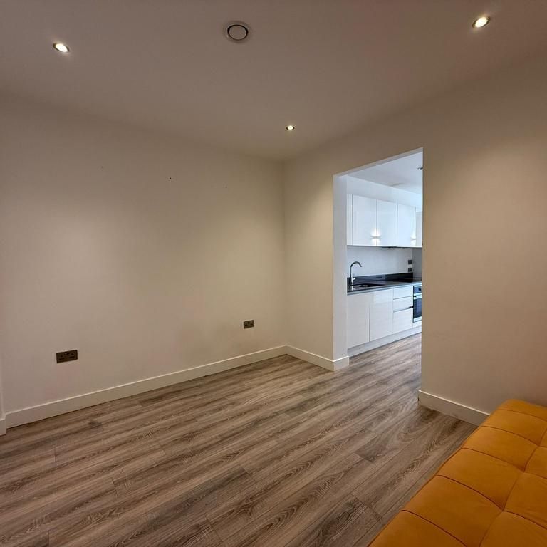 1 bedroom apartment to rent - Photo 1
