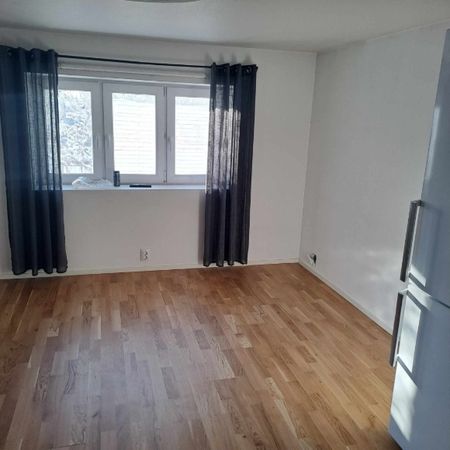 Järlåsa - 1rok - tillsv - 9.775kr/mån - Foto 3