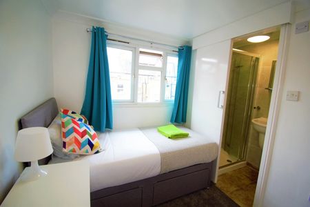 Room in a Shared House, Devonport Road, W12 - Photo 2