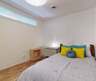 For Lease - 234 Airdrie Road, Toronto, Ontario - Photo 5