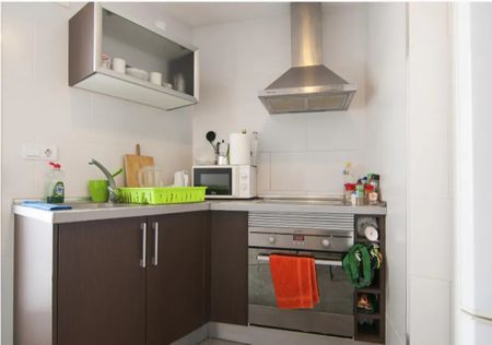 Carrer del Reverend Rafael Tramoyeres, Valencia, Valencian Community 46020 - Photo 2