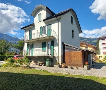 Charmant appartement rénové au 2ème étage de 2,5 pièces à Pont-de-l... - Photo 1