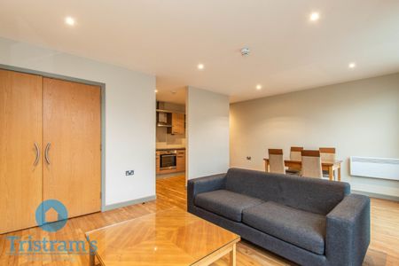 1 bed Apartment for Rent - Photo 2