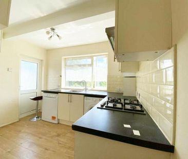 2 bedroom maisonette to rent - Photo 3