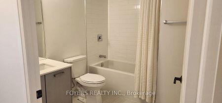 For Lease - 1630 Queen Street Unit# 314, Toronto, Ontario - Photo 3