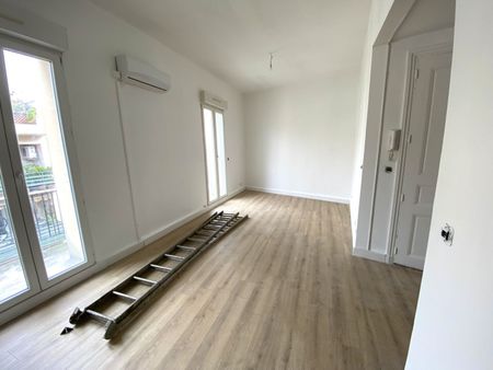 P3 en très bon état , location vide - Photo 5