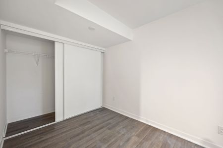 For Lease - 10 Ed Clark Gardens Boulevard Unit# TH5, Toronto, Ontario - Photo 3