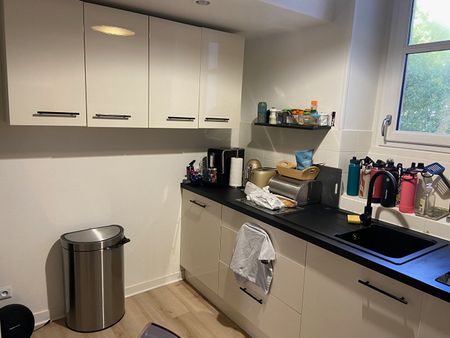 Location Appartement 4 pièces 128m² - Photo 5