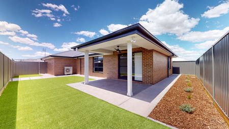 Brand New Home in Southlakes - Photo 2