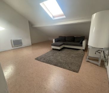 Location Appartement 3 pièces 55m² ROUBAIX 59100 - Photo 3