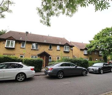 Albany Park, Colnbrook, Slough, SL3 - Photo 6