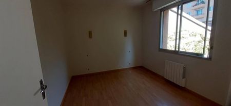 Location appartement t3 64 m² à Rodez (12000) - Photo 3