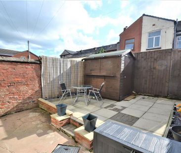 3 bedroom terraced house to rent - Photo 6