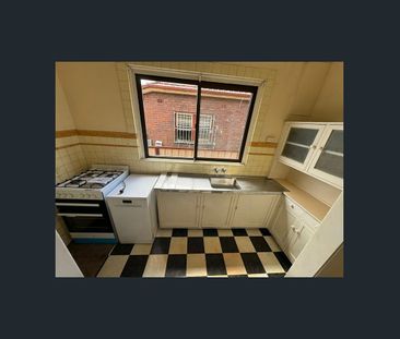 Beautiful family home for rent in convenient location - Photo 6