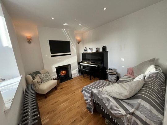 2 bedroom detached house to rent - Photo 1