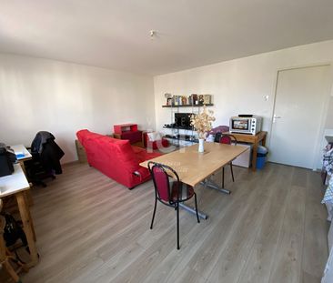 Location Appartement 2 pièces 46m² - Photo 3