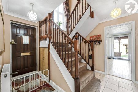 4 bedroom detached house to rent - Photo 4