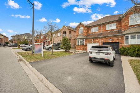 For Lease - 11 Alanno Way, Vaughan, Ontario - Photo 4