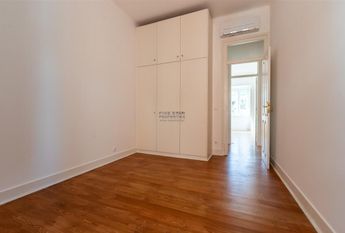 Apartamento T4 em Lisboa