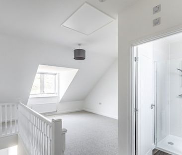 Gedrite Close - Photo 1