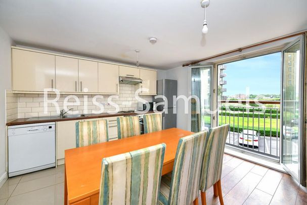 3 bedroom apartment to rent - Photo 1