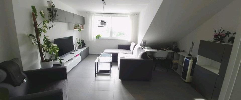 Gunterstr. 14, Dachgeschosswohnung. KM 640 € - Photo 1