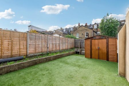 2 bedroom flat to rent - Photo 5