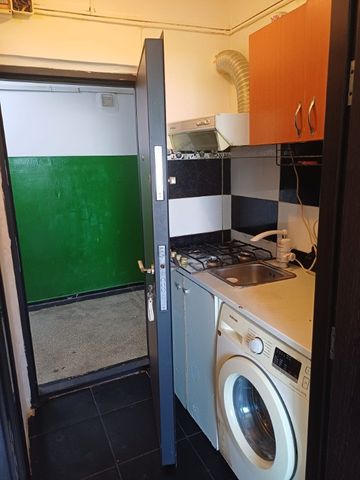 Garsoniera mobilata- GRANIT -ACCEpT fam cu copii si animal de companie - Fotografie 4