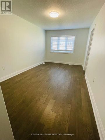 65 COPPERHILL HEIGHTS - Photo 2