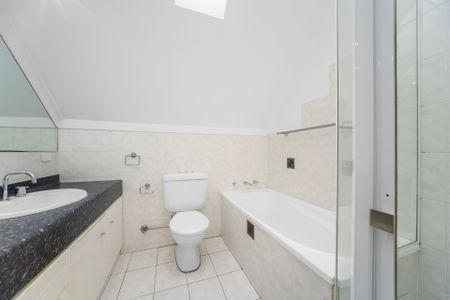 1/95 Gerard Street, Cremorne NSW 2090 - Townhouse For Rent | Domain - Photo 4