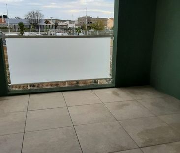 T3 AVEC BALCON + JARDIN ET 2 PARKINGS - Photo 3