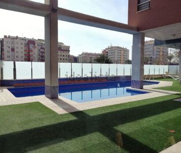 Piso de alquiler en Calle Santa Angela, Juan de Borbón - Photo 1