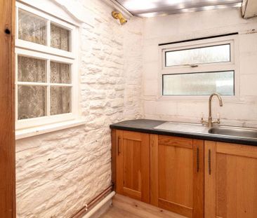 3 bedroom cottage to rent - Photo 3