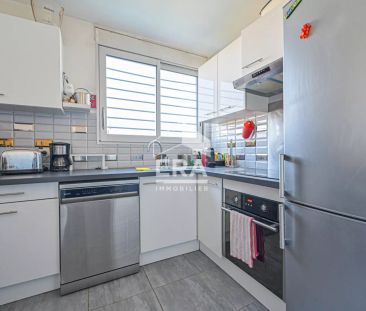 Appartement Paris 2 pièce(s) Vue de PARIS - Photo 6