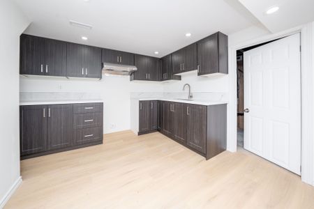 For Lease - 38 Hiley Avenue, Ajax, Ontario - Photo 3