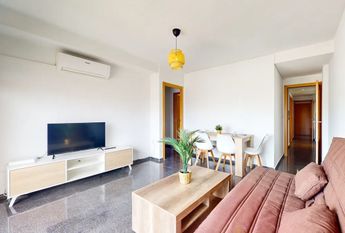 Avinguda del Port, Valencia, Valencian Community 46021