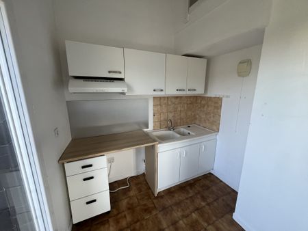 Location Appartement 2 pièces 34m² NOISY LE GRAND 93160 - Photo 3