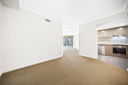 Modern Apartment in the Heart of Chatswood &ast;&ast; Available Now &ast;&ast; - Photo 2