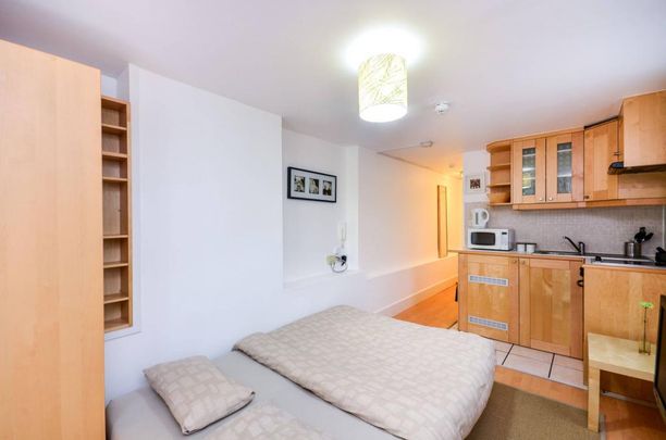 Flat 18 Claverton Street, Pimlico SW1V 3AX - Photo 1