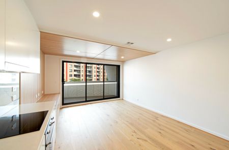 High End Living! - Photo 2