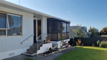 SUNNY 2 BEDROOM UNIT - MISSION BAY - Photo 4