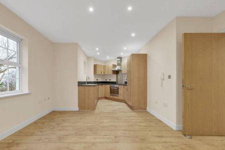 2 bedroom flat to rent - Photo 5