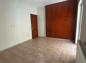 Διαμέρισμα για ενοικίαση - Πετρούπολη, - Φωτογραφία 3
