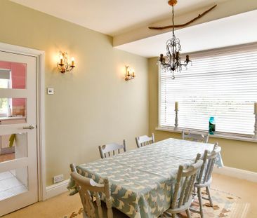 3 bedroom detached house to rent - Photo 4