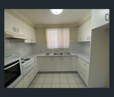 Comfortable Low Maintenance Villa - Photo 4